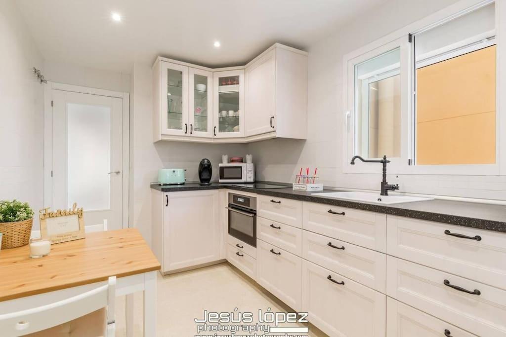 Apartamento Calma Beach Home Torremolinos Eksteriør bilde